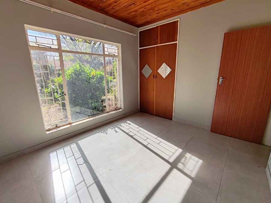 5 Bedroom Property for Sale in Miederpark North West